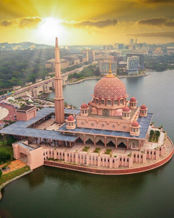 places to visit in putrajaya