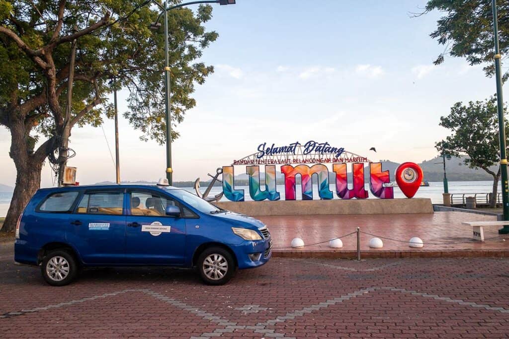 Private transfer vehicle at Lumut Jetty for Kuala Lumpur to Pangkor Island route